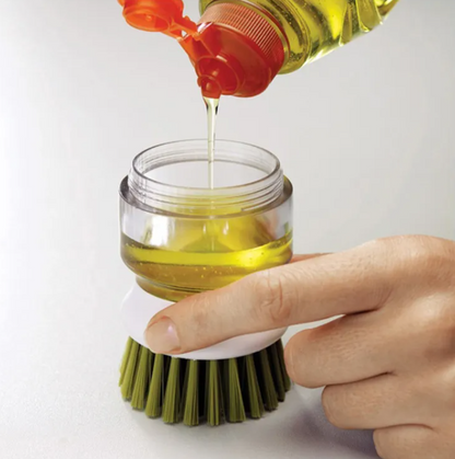 Cepillo para platos con jabon 2 en 1